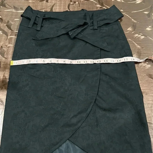 Patricia Luca  pencil skirt  with belt - Picture 9 of 9